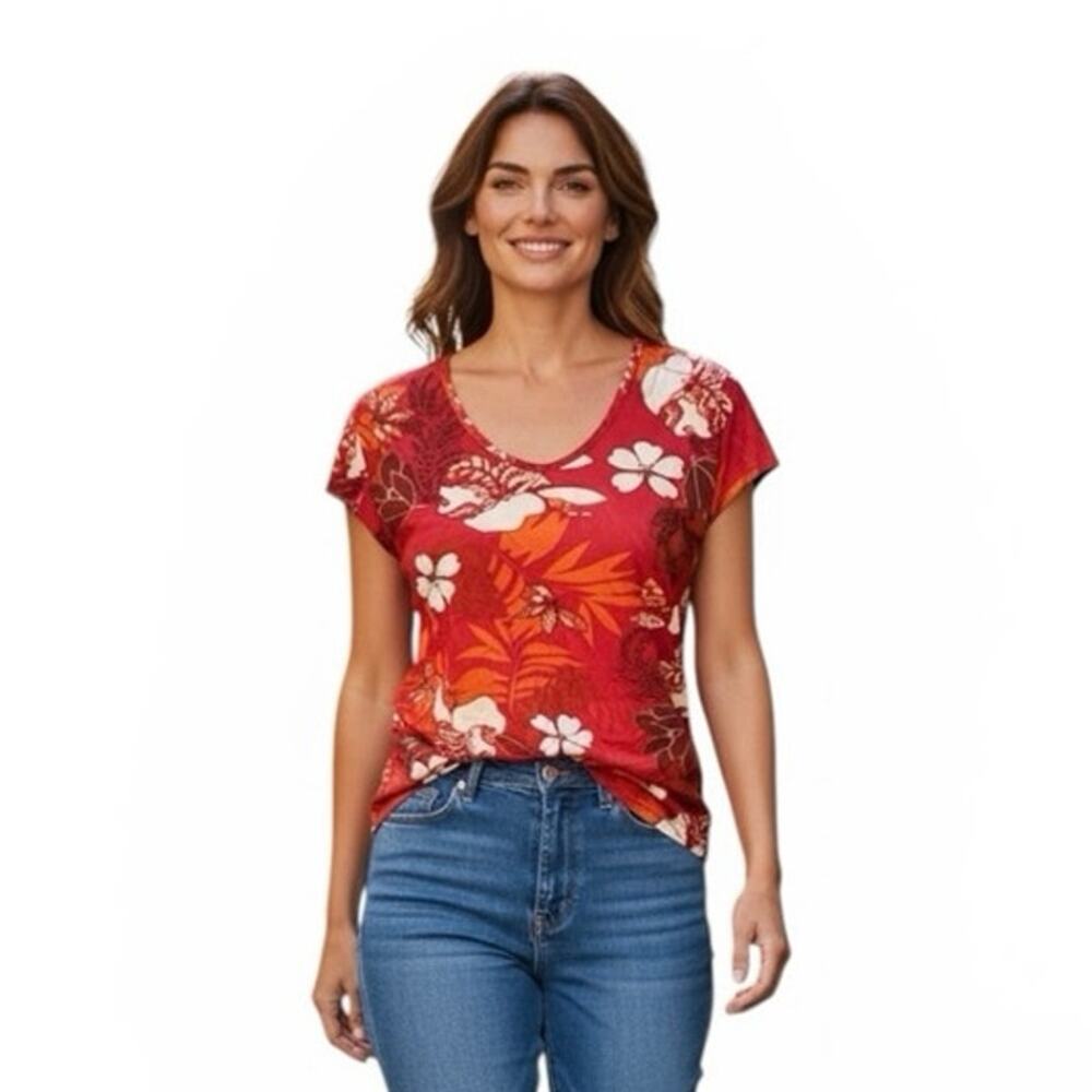 Chicos Travelers Red White Tropical Print Blouse Ruched Shoulders Size 1 (Medium